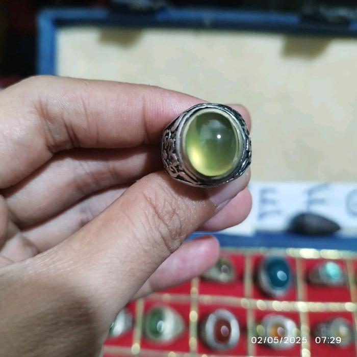 A1 idocrase Neon Green Batu akik