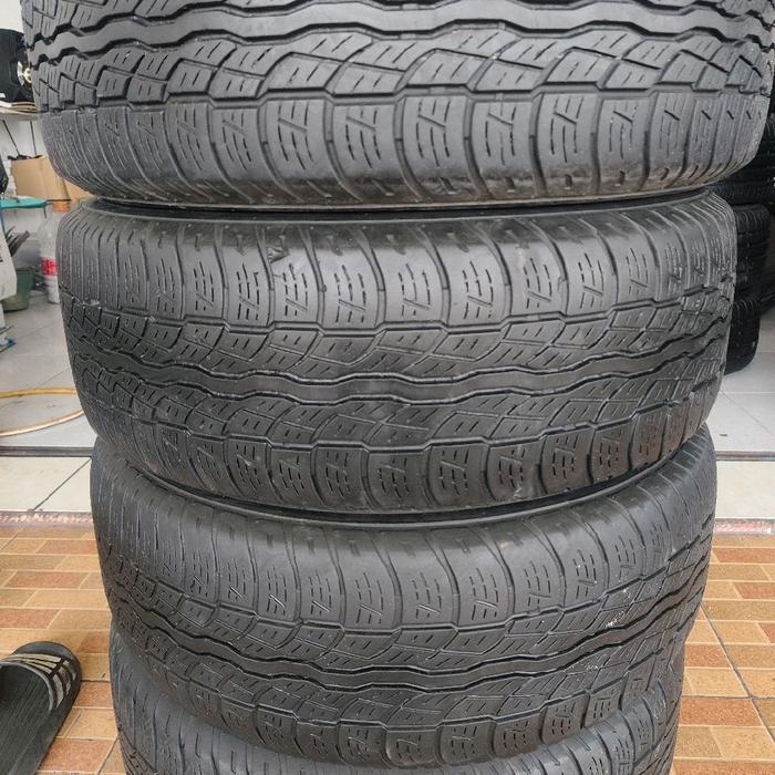 235/60 R16 Bridgestone dueler ht