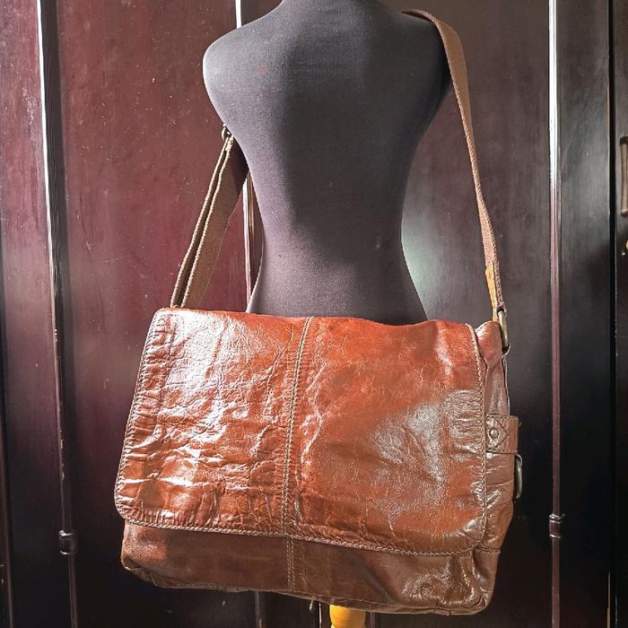 Messenger Bag / Tas Selempang Kerja Besar Kulit Asli Brown Genuine Leather Preloved/second