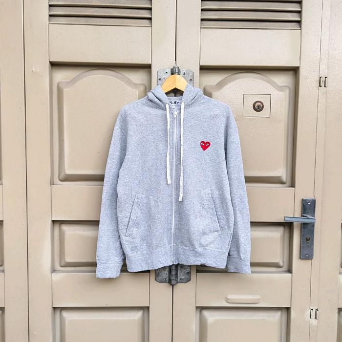 Play ComeDesGarcons Zip Hoodie