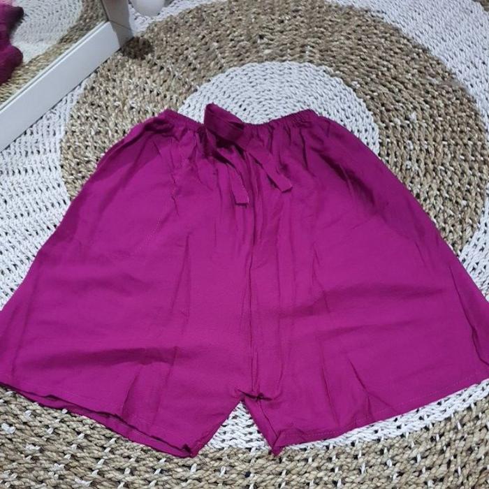 Celana Pendek Wanita Bali Polos