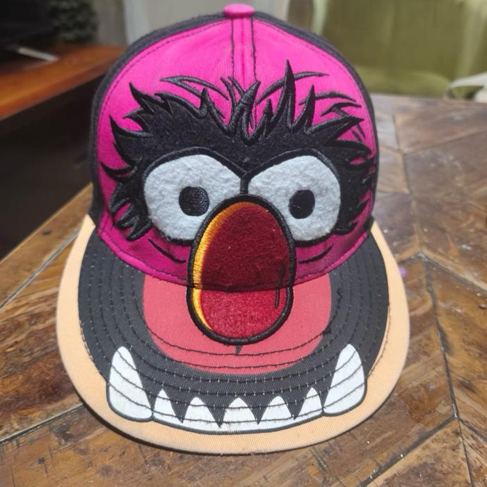 The Muppets Size 71/4 Second Original