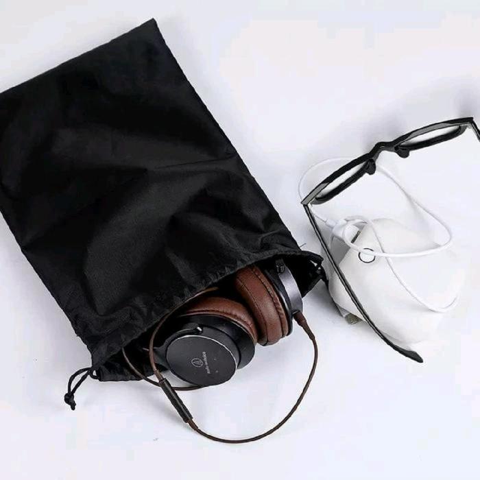 Tas pouch serbaguna/tas serut wanita polos hitam kuat