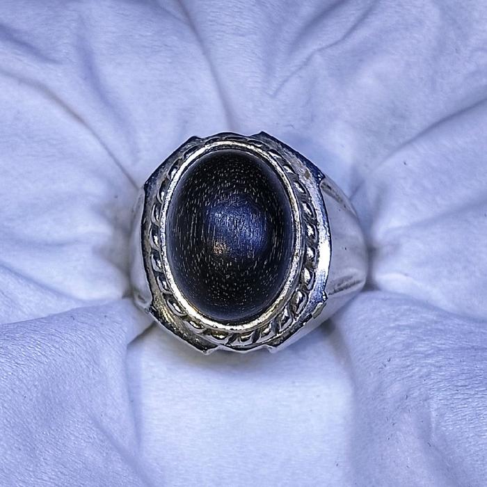 Cincin Batu buntat mustika kelor sepuh jadul lawasan energi wingit & sakral bertuah alami