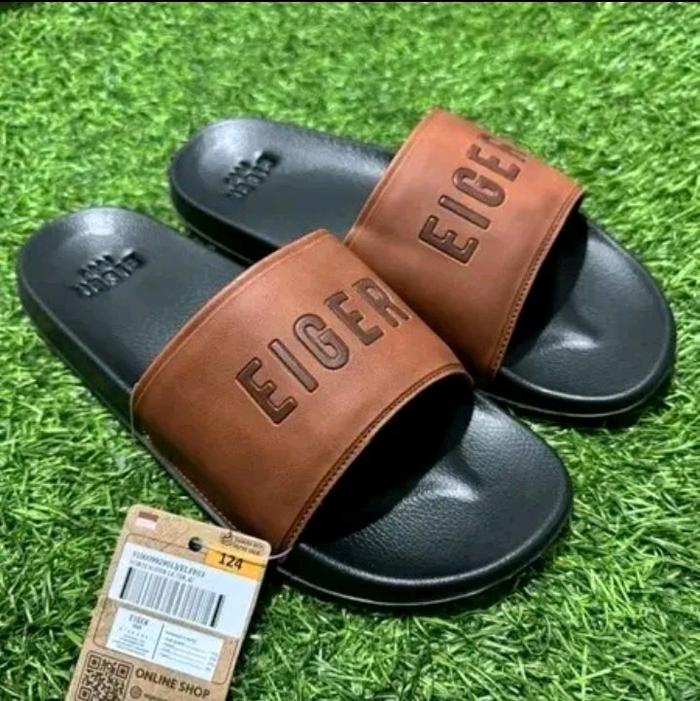 Eiger Sandal Pria Model 124 dengan Desain Kulit Coklat dan Sol Hitam Nyaman untuk Penggunaan Sehari-