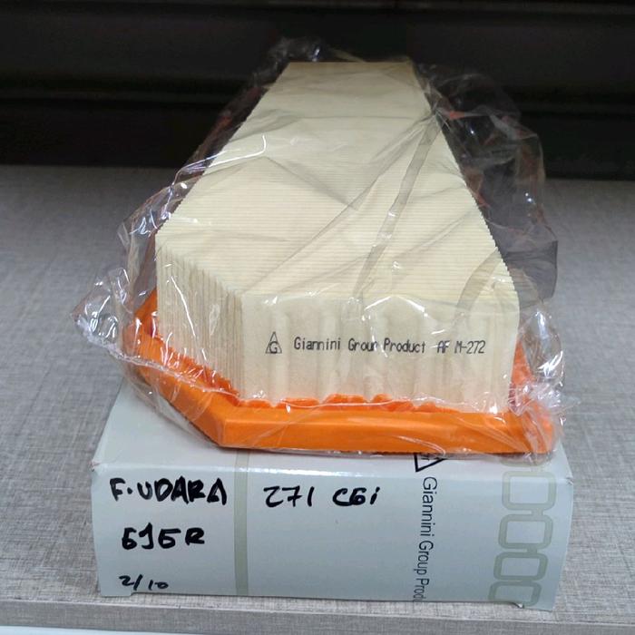 Filter Udara M271 Cgi W204 W212 C200 C250 E200