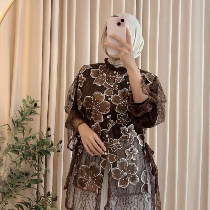 Delova Wardrobe - Dira Outer Ouse Modern Casual Atasan Baju Pakaian Dress Wanita Brukat Tali Tulle L