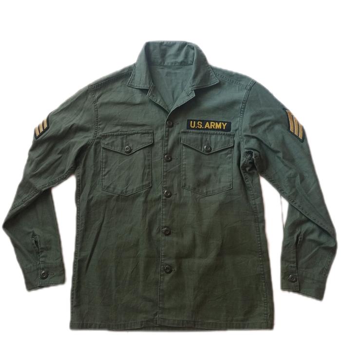 Kemeja OG 107 Sateen Uniqlo No Tag