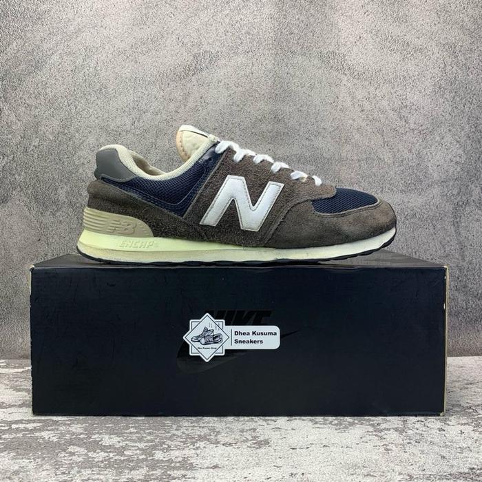 Sepatu Second Casual New Balance 574 Black Grey Matter Size 43 insole 27,5 cm Original Guarantee 100