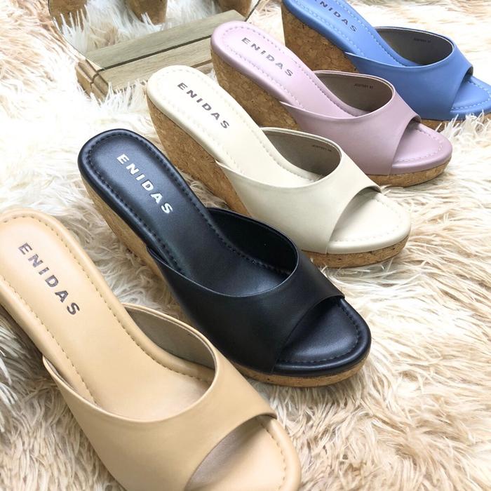 ENIDAS Sendal Wedges KODE JD27021 - Sandal Wanita dengan Desain Elegan dan Nyaman untuk Berbagai Kes