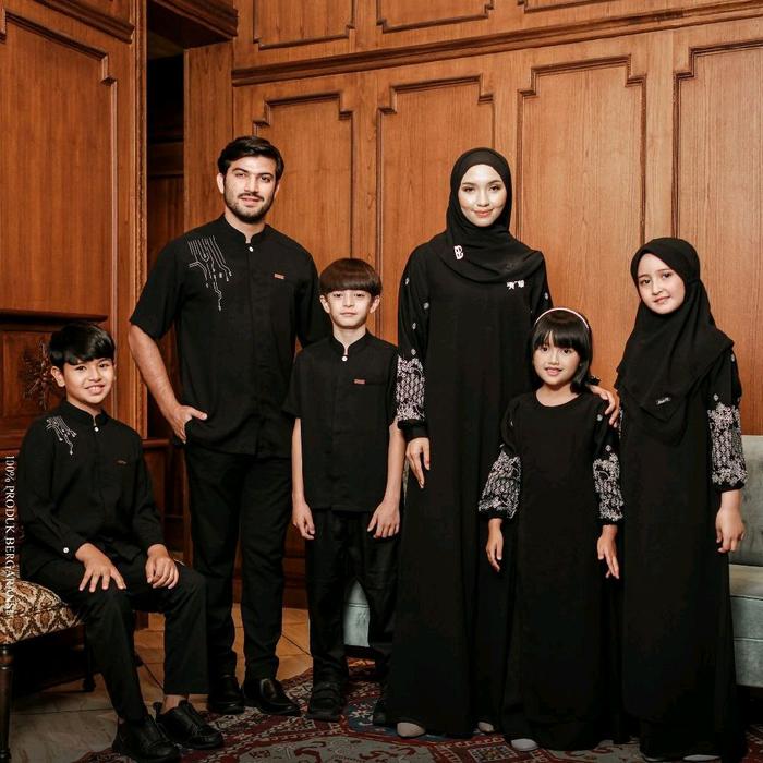 Sarimbit Keluarga Budi by Puan Indonesia Dress