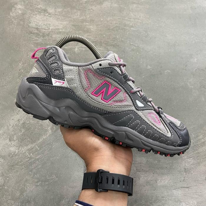 [Size 37.5] Rare New Balance 703 Magnet Exuberant Pink (WL703BB) Second Original Kondisi Mulus Nomin
