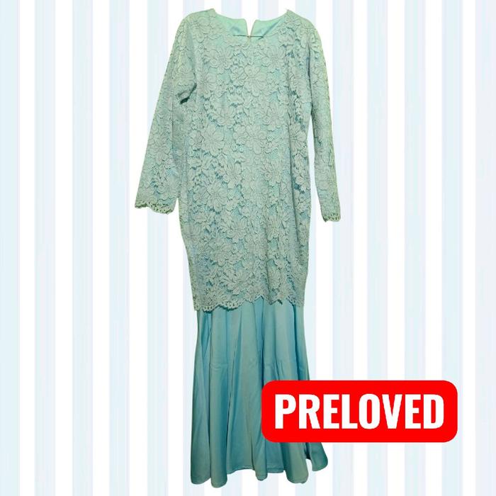 Kebaya Mermaid Preloved Biru