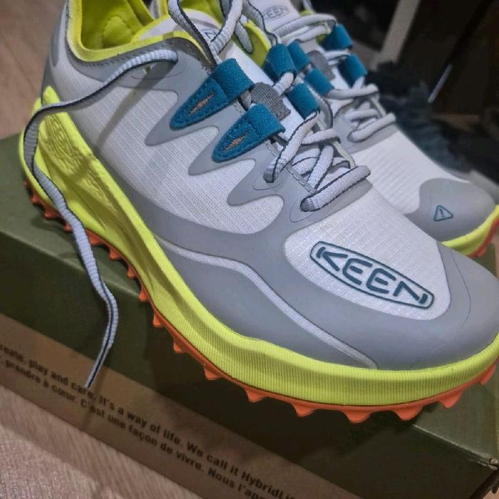 Sepatu hiking trail KEEN ZIONIC SPEED WOMEN UK 36 STAR WHITE/EVENING PRIMROSE BNIB