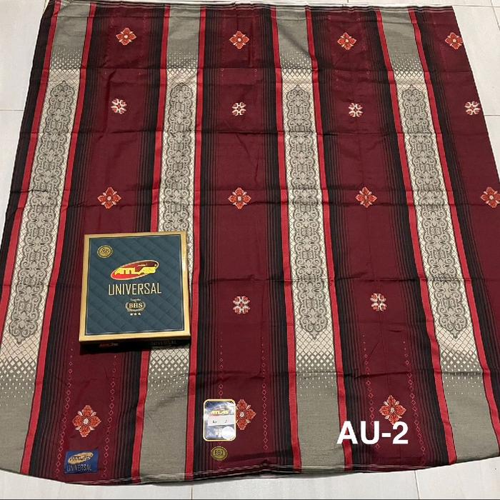 Atlas SARUNG ATLAS BHS UNIVERSAL AU-2 Motif Elegan dan Warna Merah Maroon untuk Segala Kesempatan