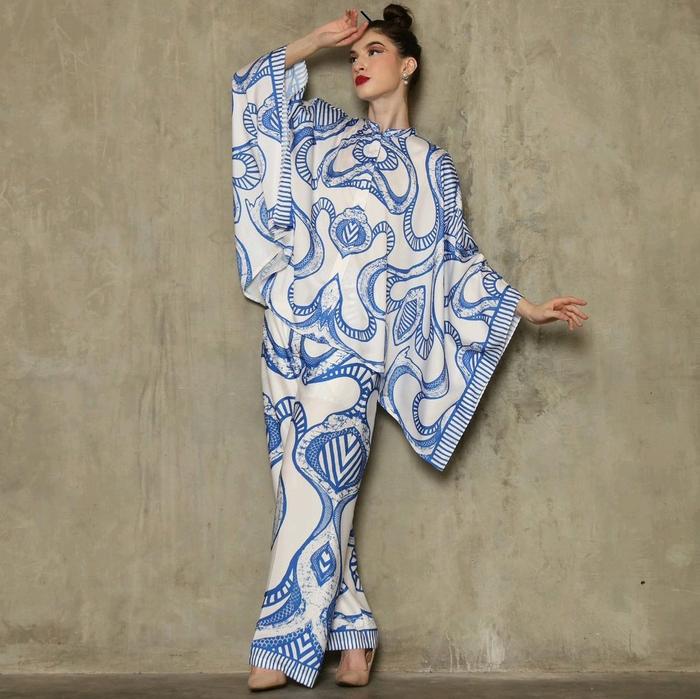 Setelan Batik Wanita Kemeja Batik Tunik Batik Blouse Batik Kemeja Biru Setelan Biru Atasan Biru One 