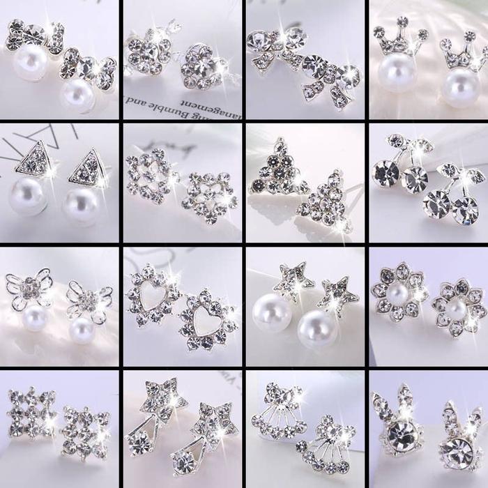 Anting Korea Motif Berlian AT-001 Anting Titanium Aksesoris Fashion Anting Wanita Anting Tindik Orig