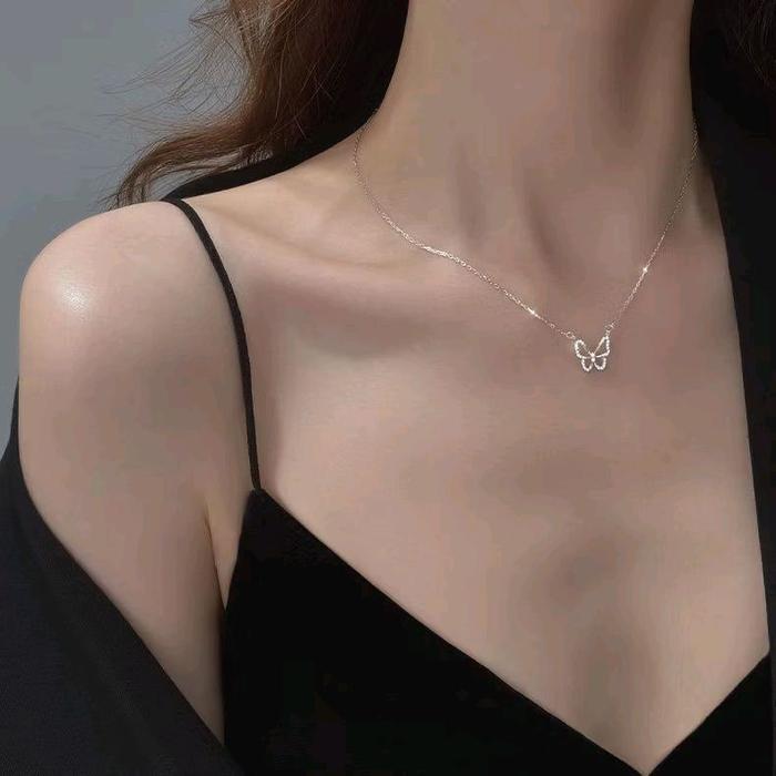 Kalung Kupu-Kupu Alloy Elegan untuk Wanita - Model K23