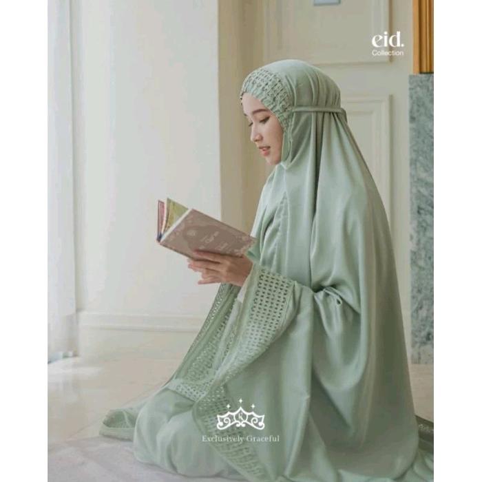 Dilovable.id | MUKENA TELEKUNG AINUN MUKENA SILK MUKENA DEWASA BY. KAZAMI