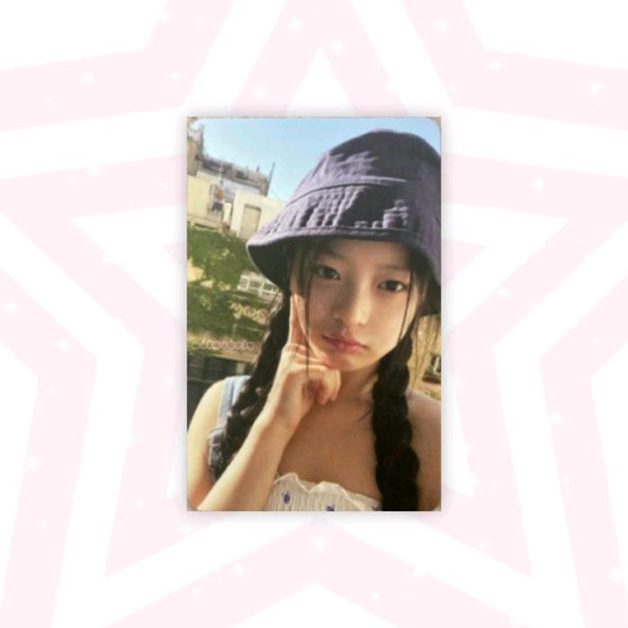 (BACA DESKRIPSI) Official NewJeans Hanni Bucket Tuspi photocard