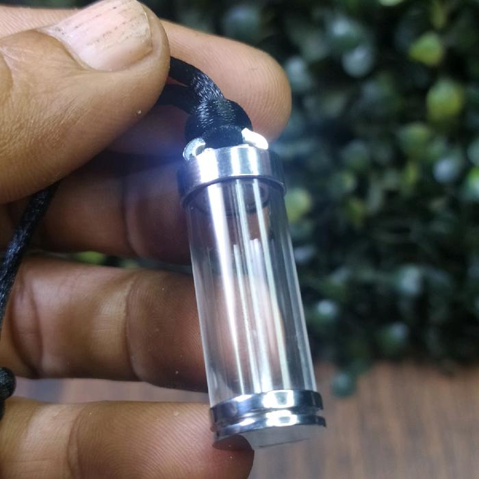liontin kalung titanium  tabung transparan/kalung tabung kosong/kalung hitam tali Perhiasan