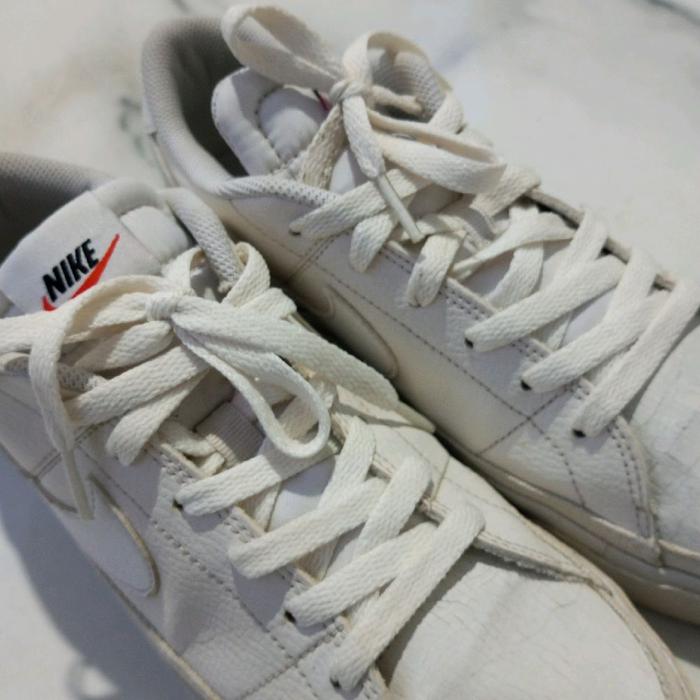 Sepatu Branded Nike Blazer Kulit Putih SlipOn Size 42,5 (Second)