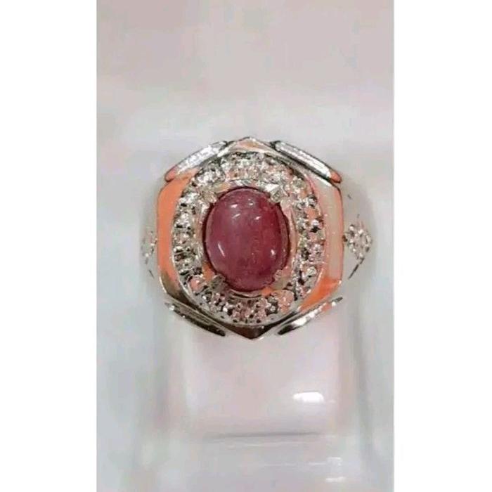 Natural batu permata Ruby daging