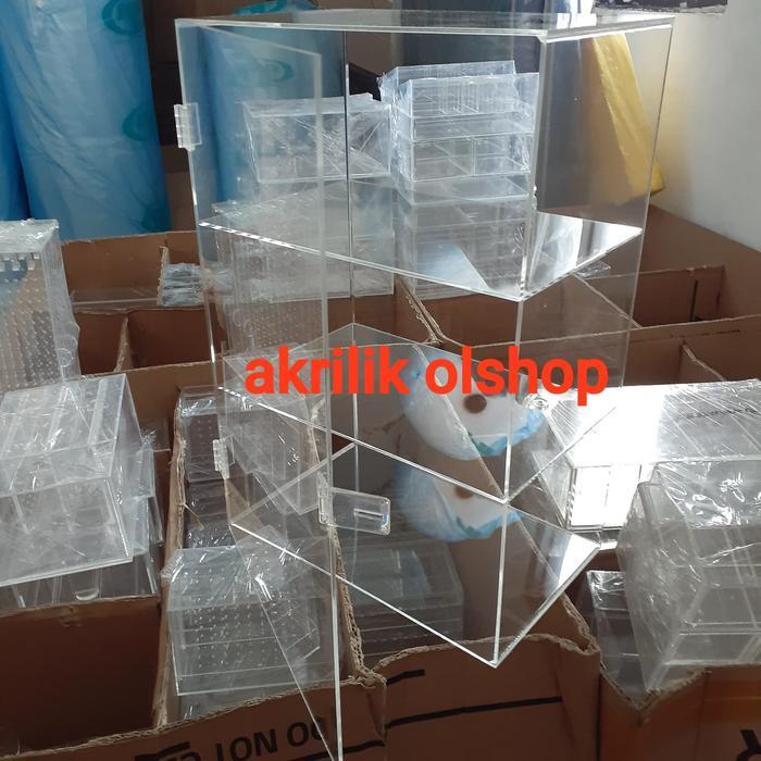 akrilik box parfum/rak parfum/tempat kosmetik