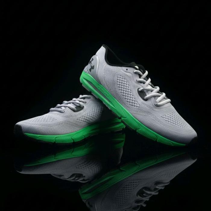 Sepatu Sneakers Under Armour HOVR Sonic 5 Mod Grey Black (Golden Size 45)