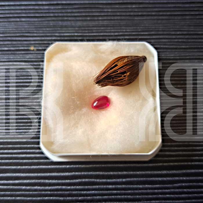 Batu (Mustika) Merah Delima (Ruby) Simpanan