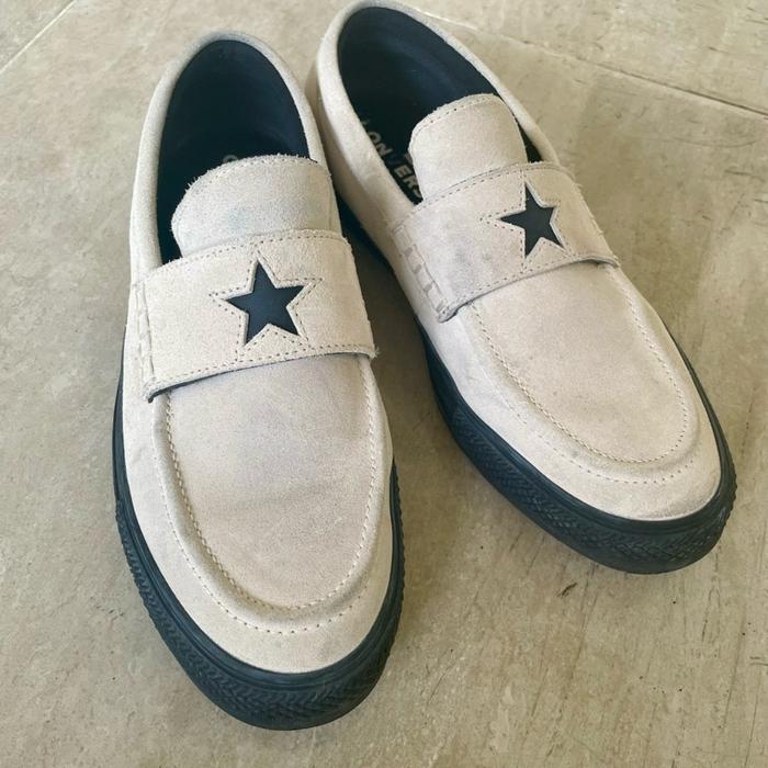 Converse Chuck Taylor All Star Loafer Ukuran 44 Sepatu Kasual Pria dengan Desain Bintang Hitam
