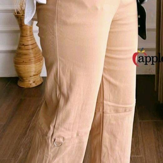 Ezza Pants . Semi Jeans streach.Pinggang full karet, saku samping Panjang Celana
