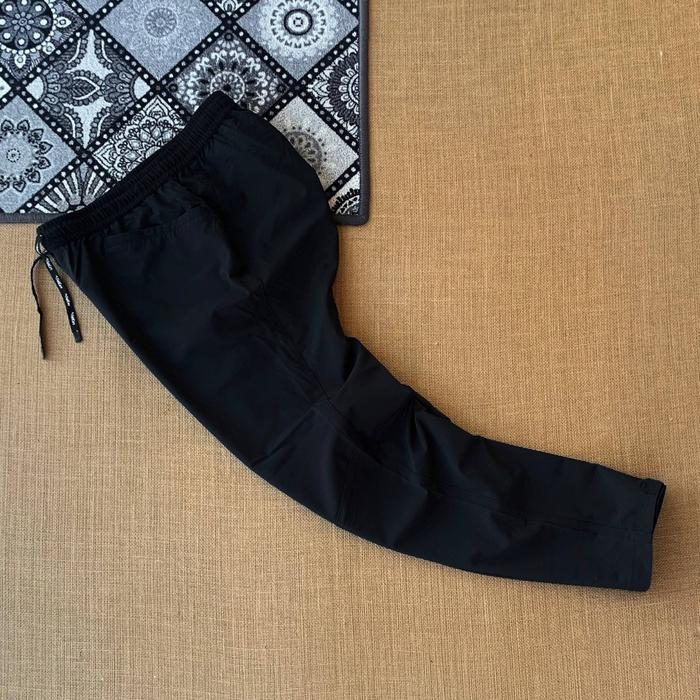 celana Fieldcore Packable size L (32-34) seperti baru 100% original 120926F