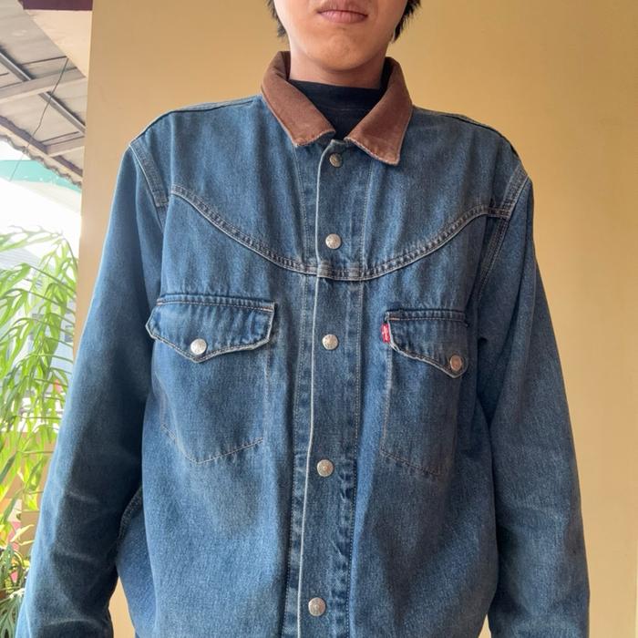 trucker jaket levis keren