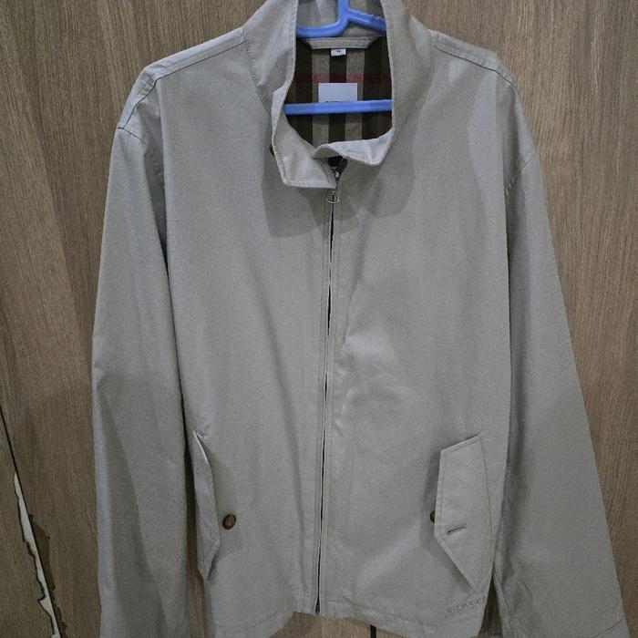 Burberry jacket london england