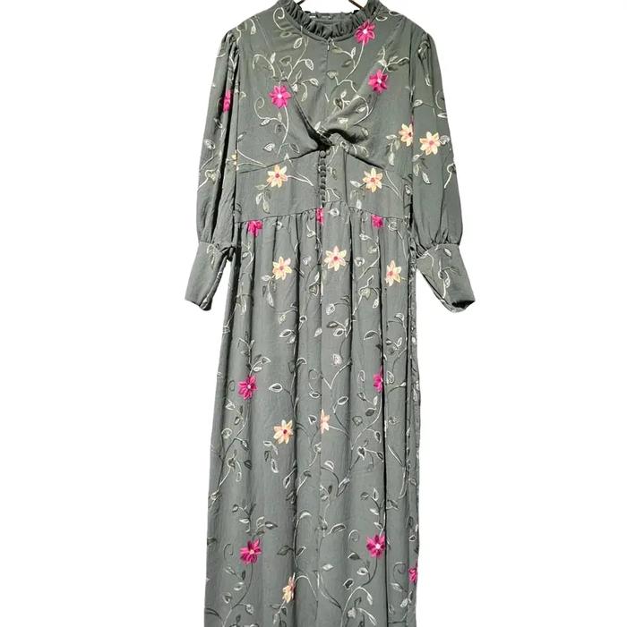 Meijiwang Dress Lesti Bordir Sulam full Crinkle full bordir bunga rambat / gamis busui sleting depan
