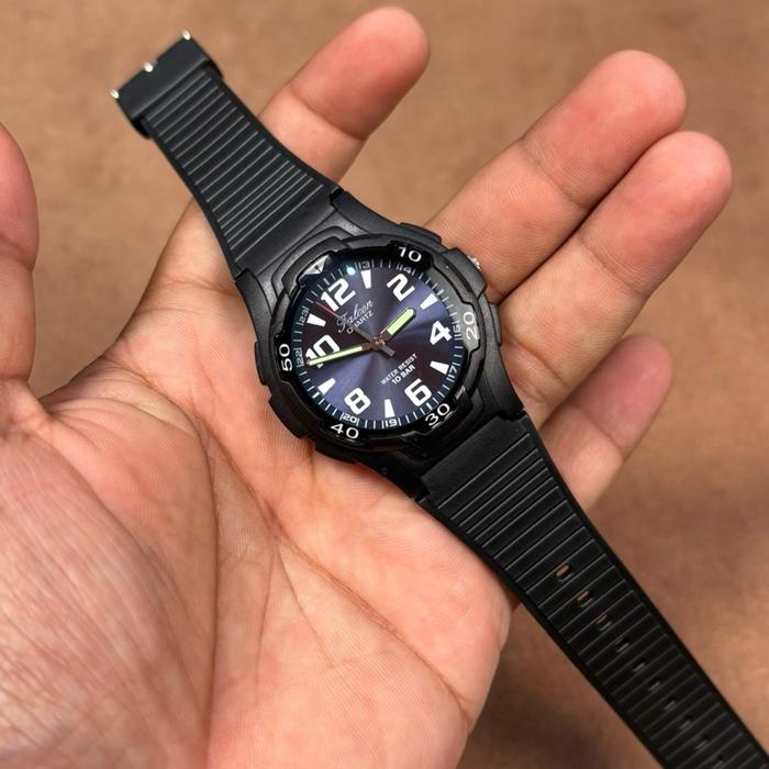 JAM TANGAN PRIA FALCON QUARTZ by QQ CAL 2035 GOLD ORIGINAL