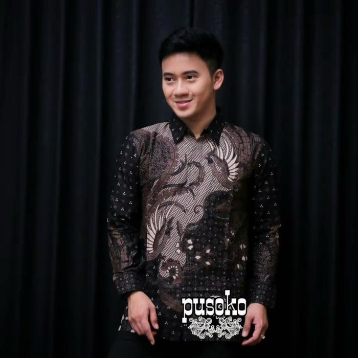 Batik motif cucak rowo atasan