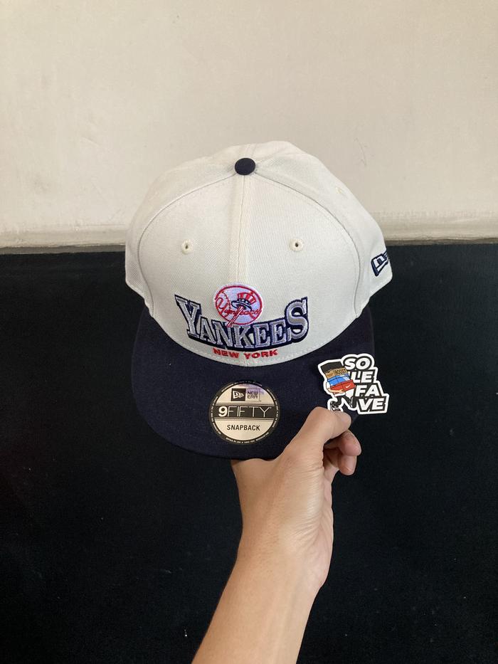 TOPI TOPI 950 SNAPBACK x MLB NY YANKEES Q424 STACK SCRIPT ORIGINAL NO BOX