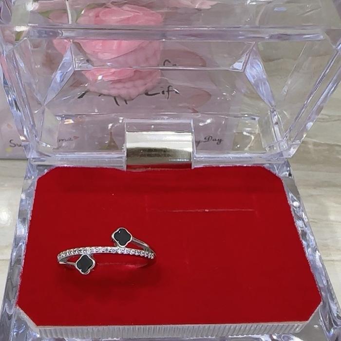 Cincin cor vc cat hitam+mata putih