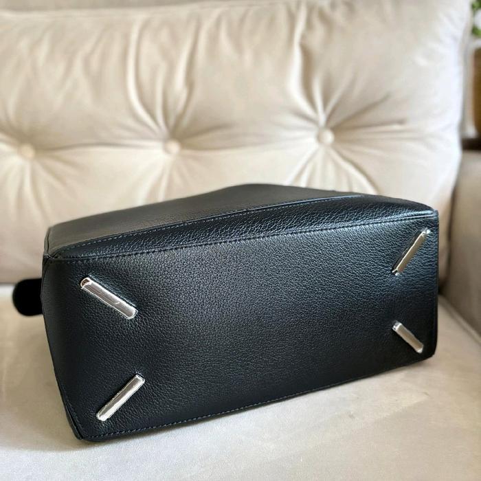 LOEWE PUZZLE BAG SIZE LARGE IN GRAINED LEATHER (PRELOVED)