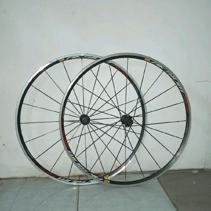 Mavic Wheelset Aksium 700c Sepeda Roda Berkualitas Tinggi untuk Kecepatan dan Ketahanan Optimal
