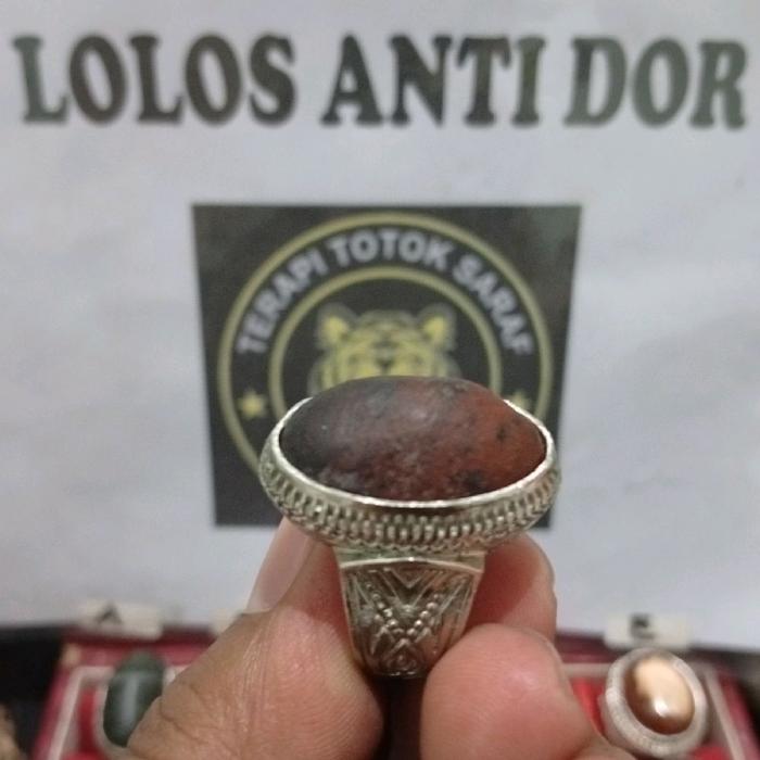 Mustika Badar Besi Merah Lengket magnet lolos dor 8x sangat istimewa