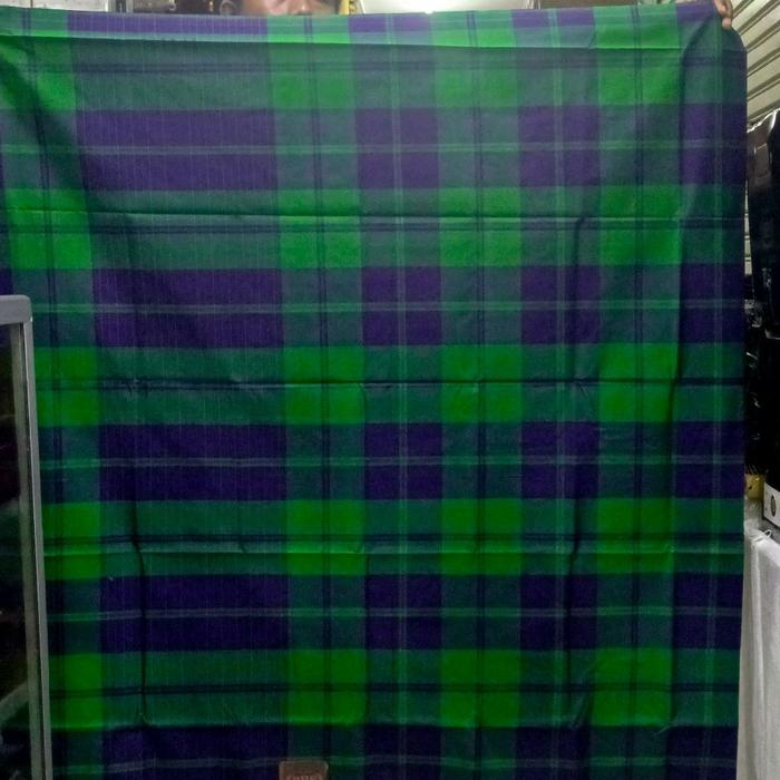 Sarung BHS Excellent Gold KDT Motif Kotak Hijau Ungu untuk Kebutuhan Sehari-hari