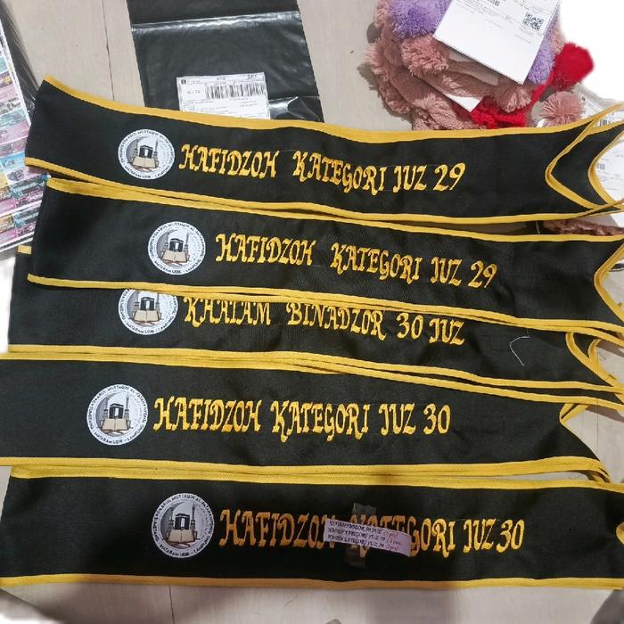 Selempang Wisuda TK TPQ SD MD MI Custom Nama dan Logo Sekolah Gratis Kategori Juz 29 dan Juz 30 untu