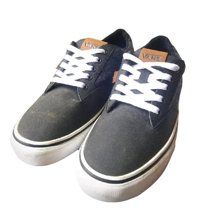 sepatu sneakers brand Vans Atwood Deluxe sz 39 Snekers