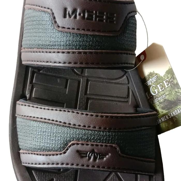 sendal pria  M GEE ban dua original  di jamin asli 100% Sandal slop