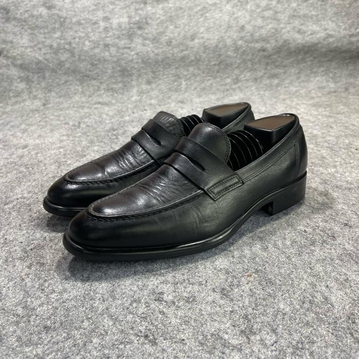 Merek : ECCO  Model : PENNY LOAFERS  Asla. : INDIA  Ukuran: 7 setara 41 insole 26cm Price :  610k  S