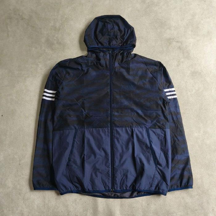 Jaket windbreaker olahraga pria Adidas navy camo bekas