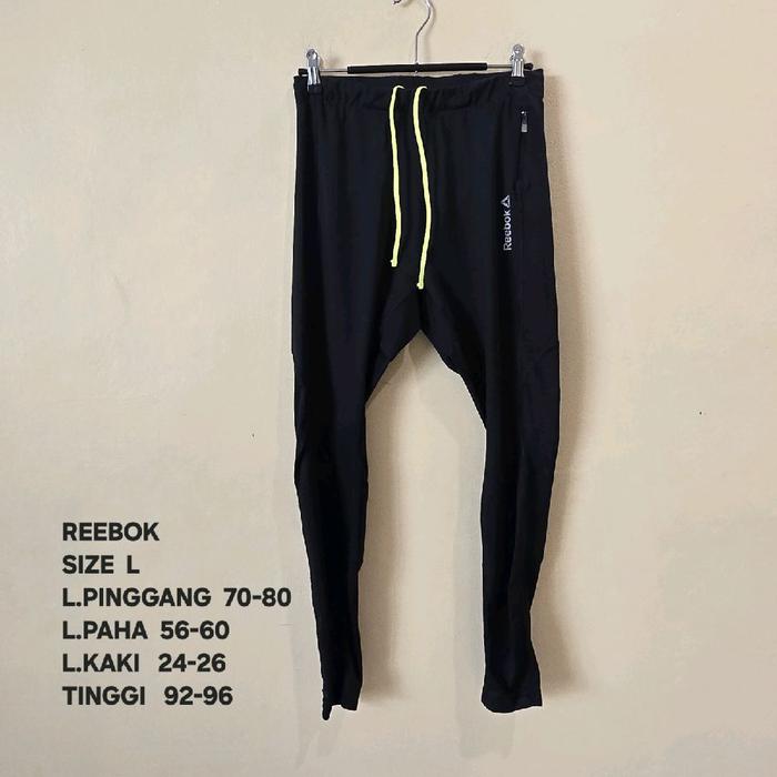 z232. (Preloved) REEBOK Celana Panjang Legging Wanita Authentic Celana Olahraga